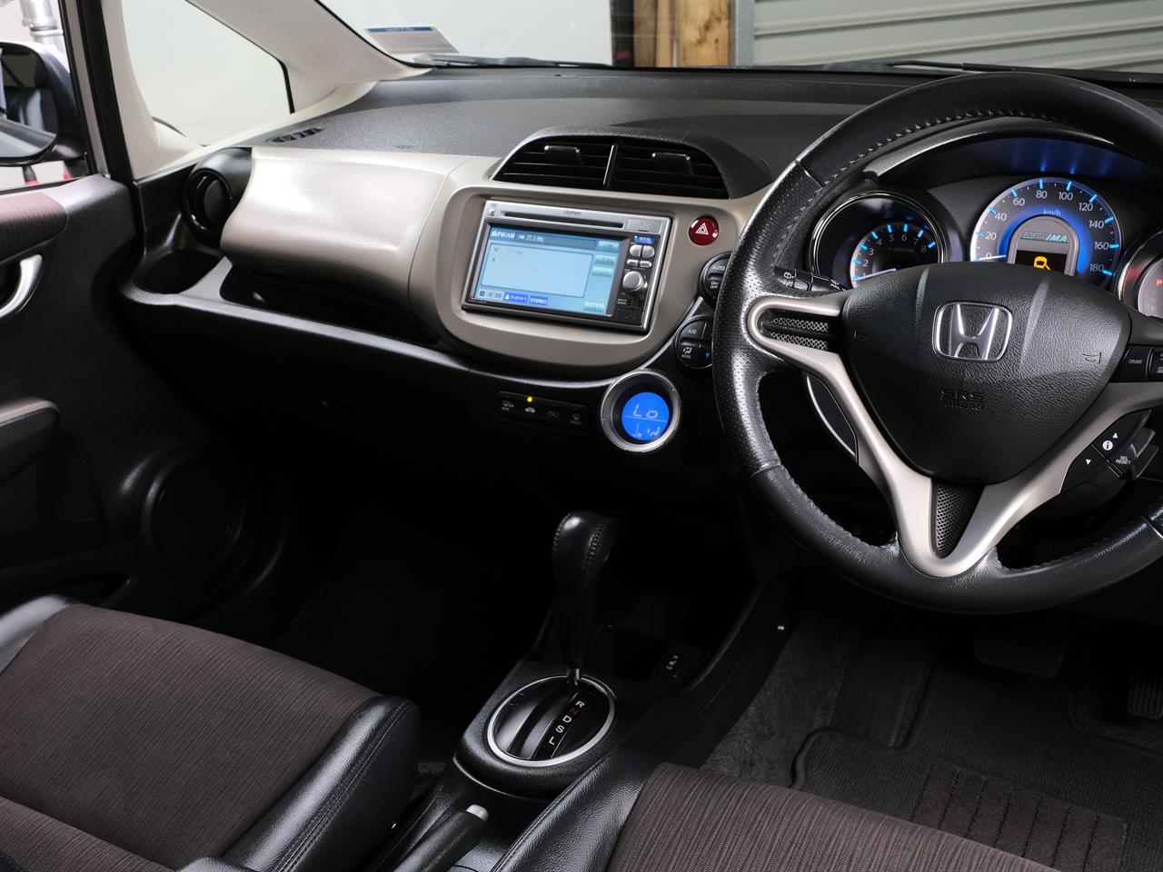 image-10, 2013 Honda Fit Hybrid 'Fine Style' at Christchurch