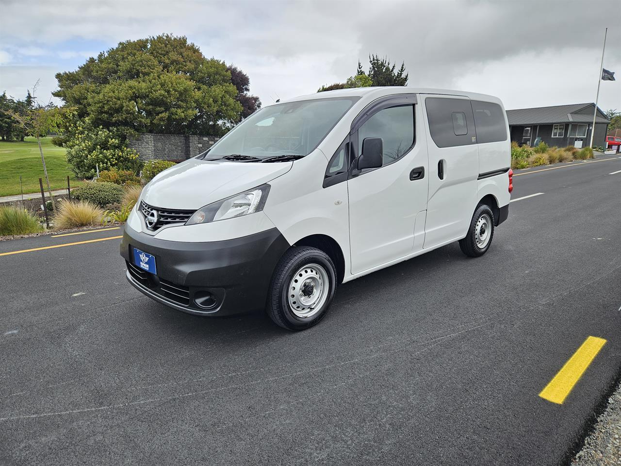 image-2, 2020 Nissan NV200 5 Door at Christchurch