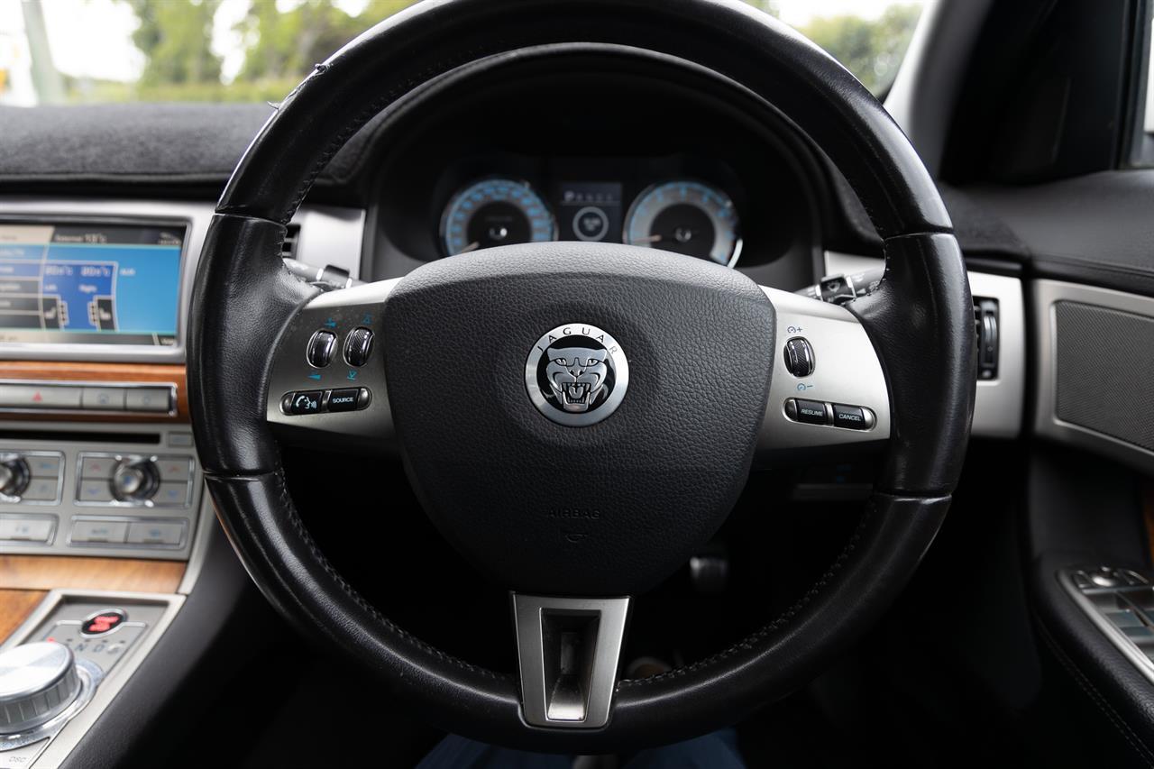 image-11, 2008 Jaguar Xf 3.0L Petrol 6 Speed Auto at Dunedin