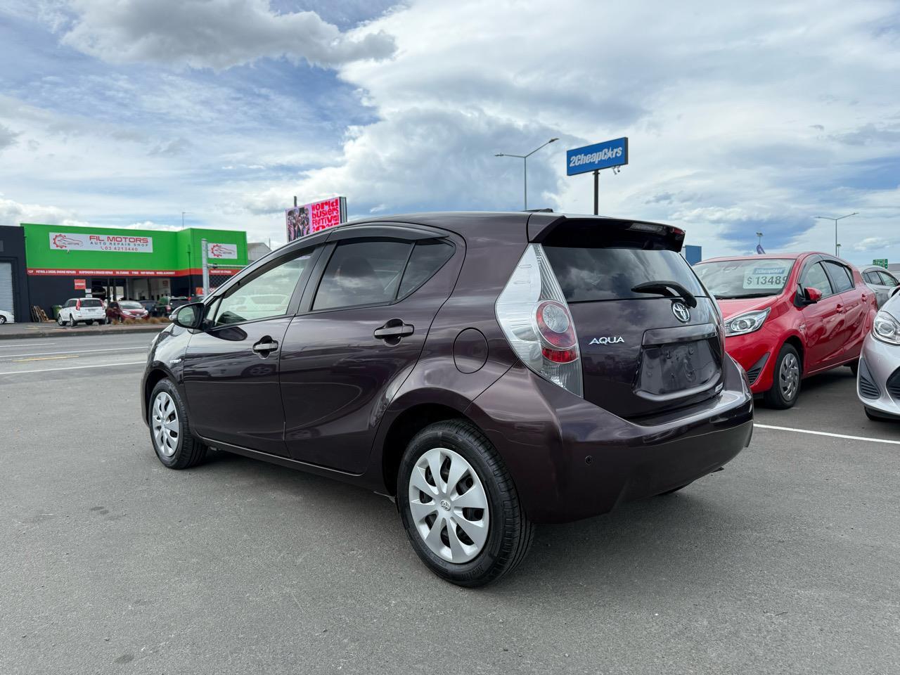 image-14, 2014 Toyota Aqua Hybrid at Christchurch