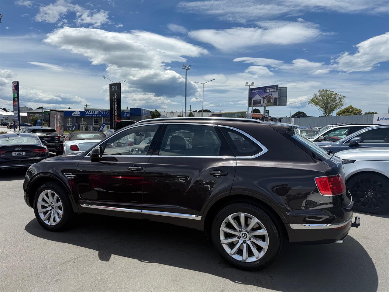 image-2, 2016 Bentley Bentayga 6.0 W12 Mulliner at Christchurch