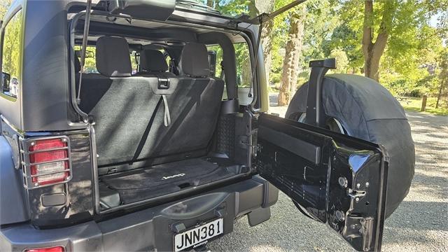 image-14, 2015 Jeep Wrangler Sport Unlimited 3.6 at Christchurch