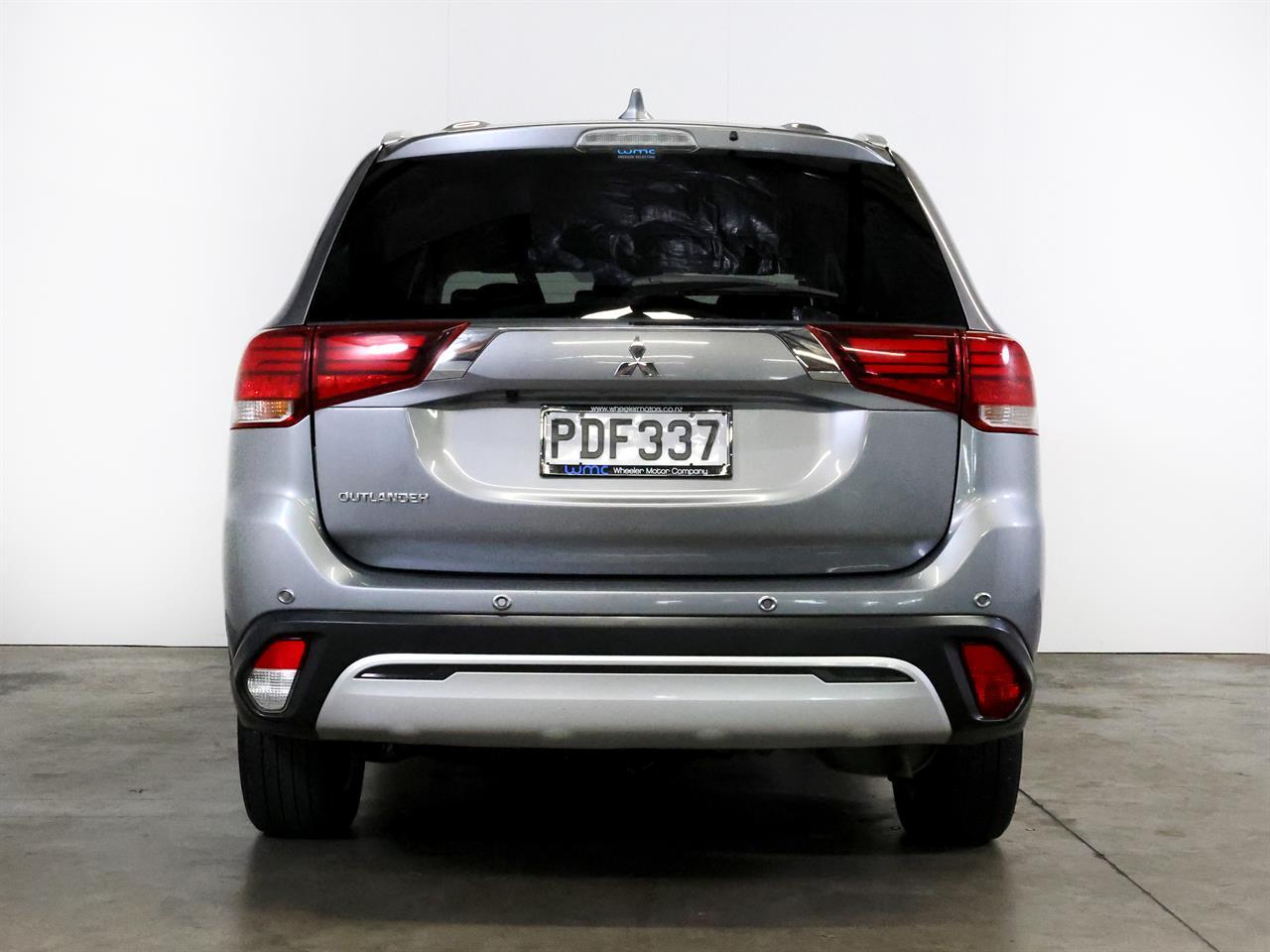 image-6, 2022 Mitsubishi Outlander LS 'NZ New' 7-Seater at Christchurch