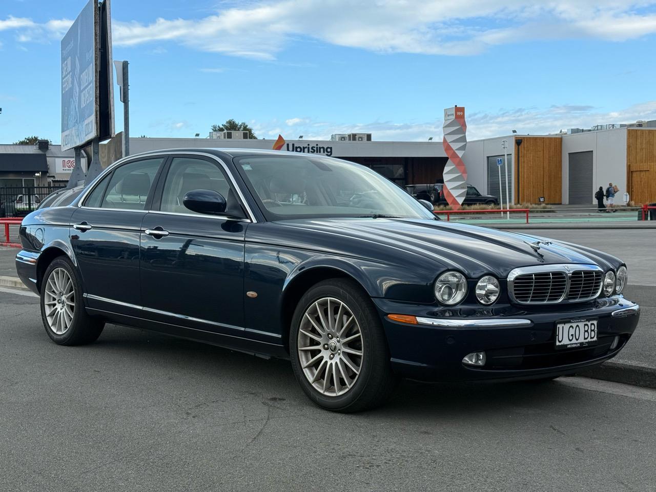 image-0, 2006 Jaguar XJ8 4.2 - ALLOY BODY at Christchurch