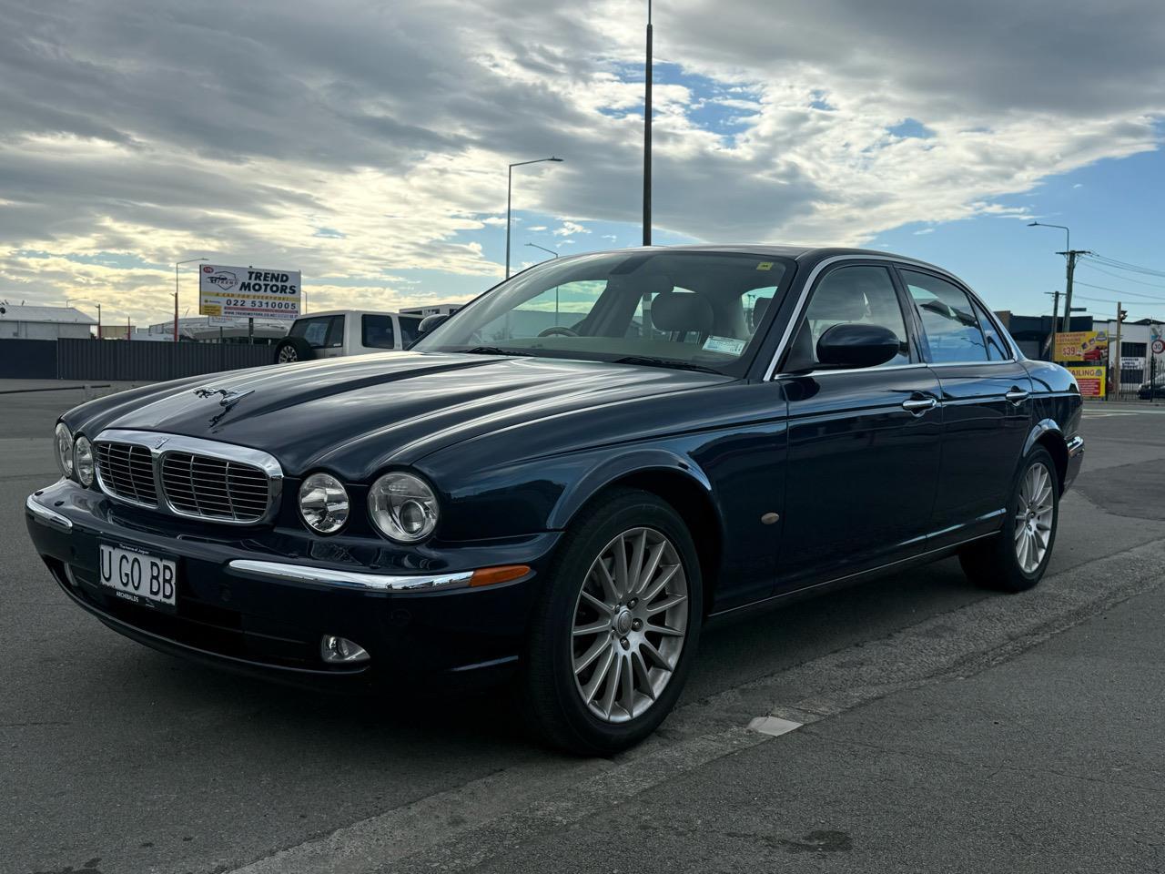 image-1, 2006 Jaguar XJ8 4.2 - ALLOY BODY at Christchurch