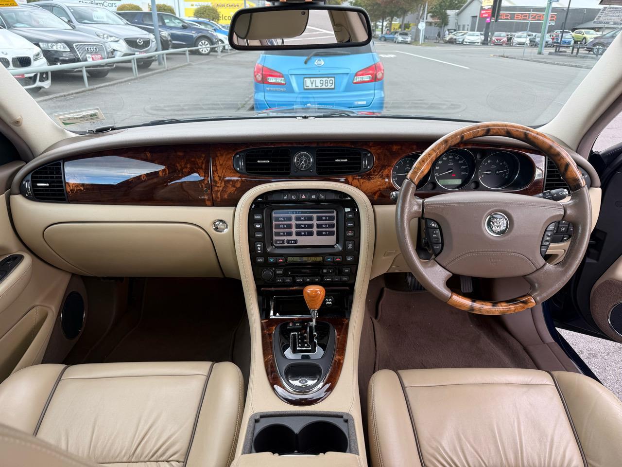 image-6, 2006 Jaguar XJ8 4.2 - ALLOY BODY at Christchurch