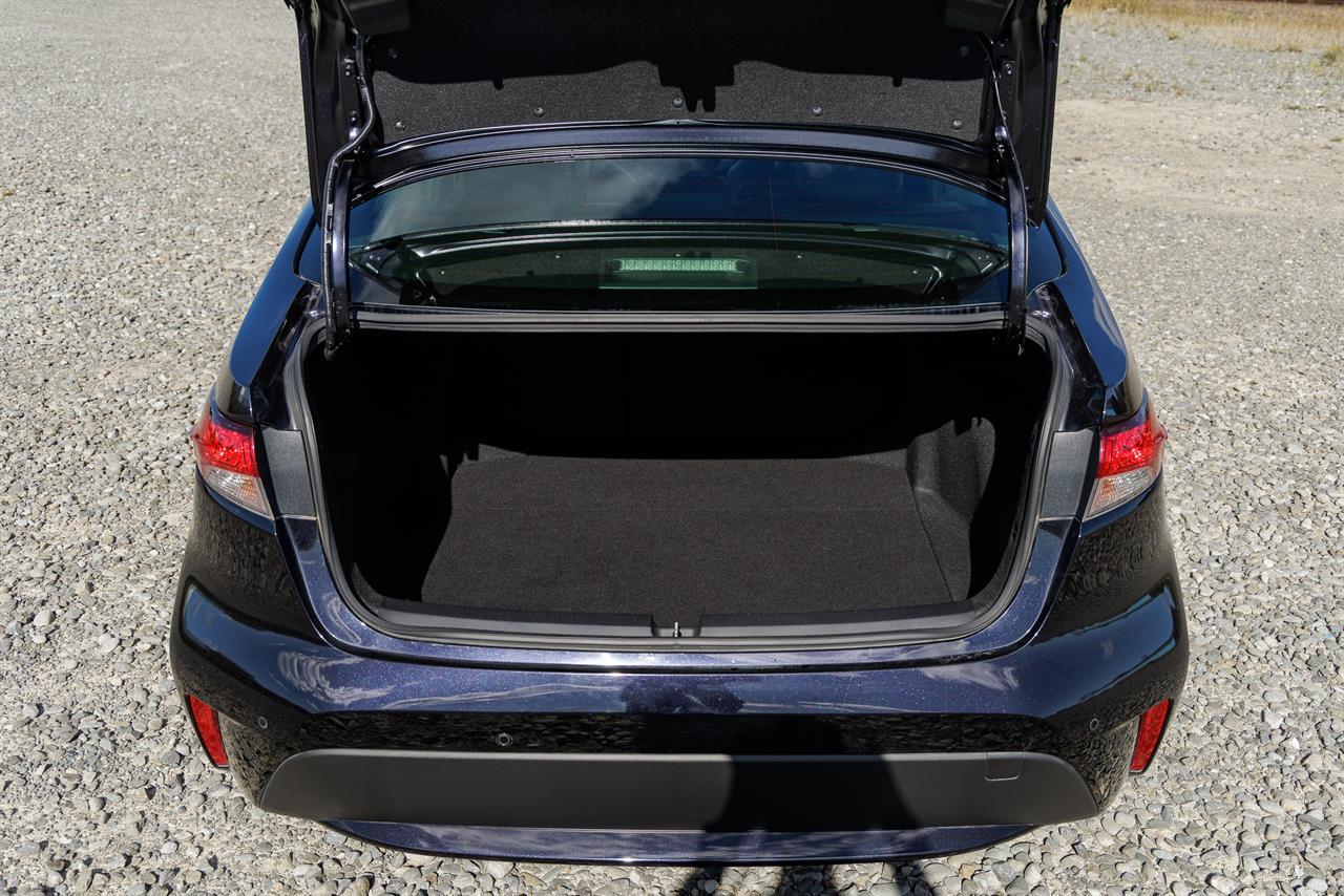 image-7, 2019 Toyota Corolla Hybrid WXB at Christchurch