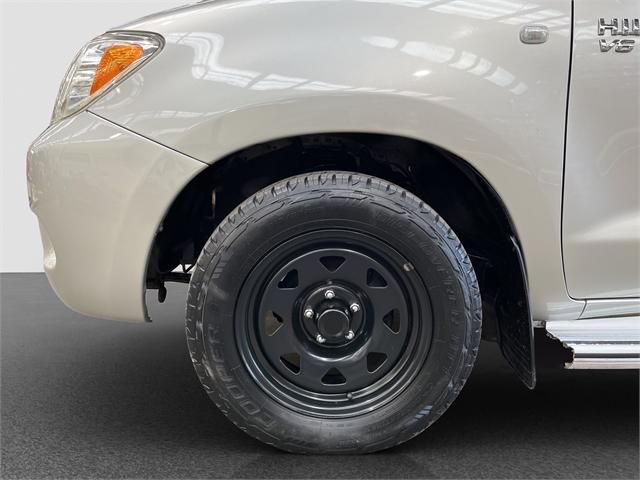 image-10, 2006 Toyota Hilux Double Cab at Dunedin