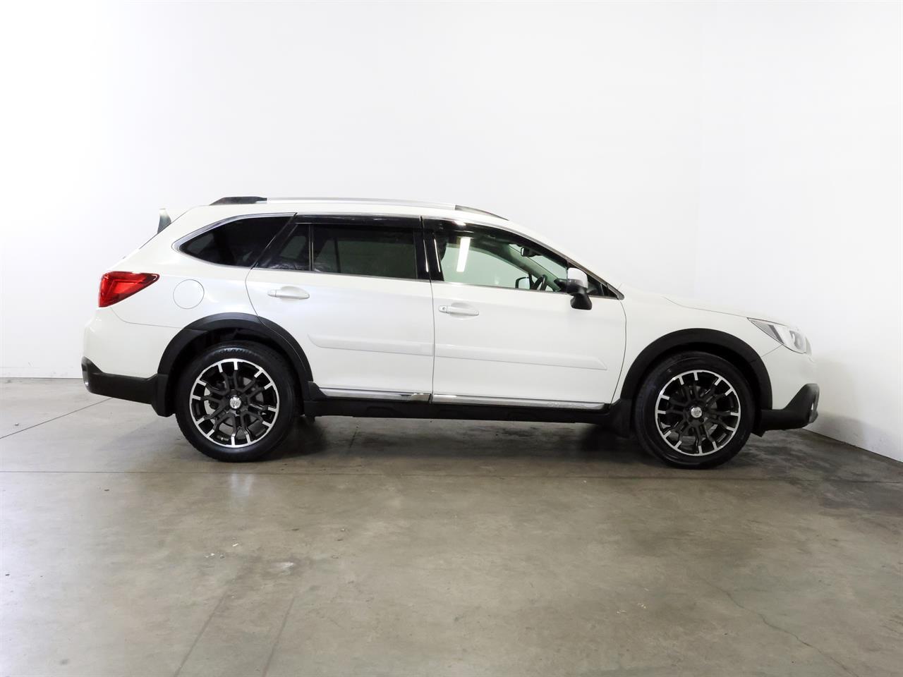 image-9, 2016 Subaru Outback Limited 2.5lt 4WD Eyesight at Christchurch