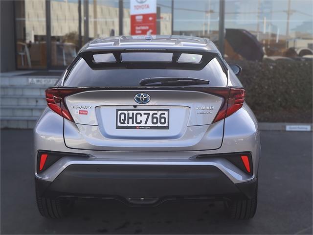 image-6, 2023 Toyota C-HR Limited 1.8 Hybrid at Christchurch