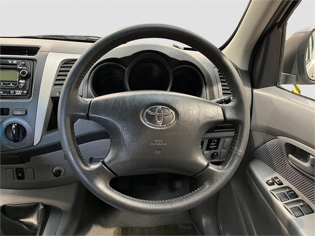 image-15, 2006 Toyota Hilux Double Cab at Dunedin