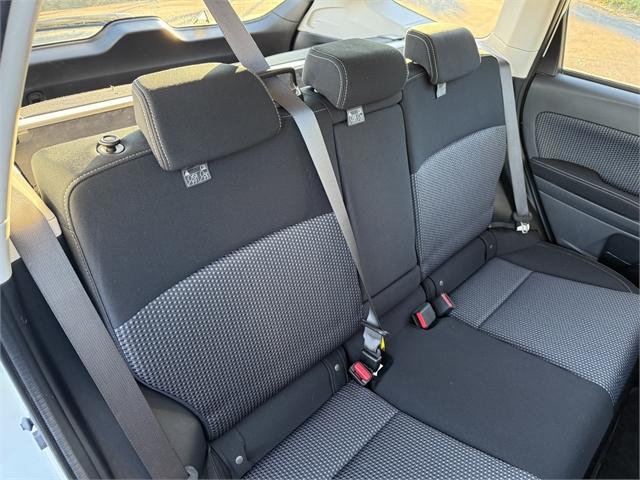 image-8, 2016 Subaru Forester 2.5i 4WD at Dunedin