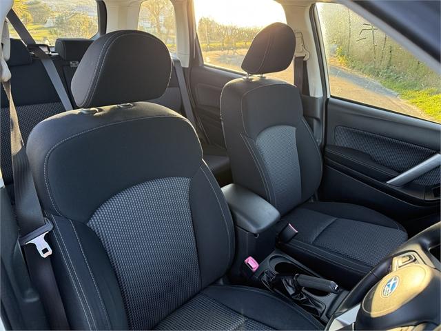 image-10, 2016 Subaru Forester 2.5i 4WD at Dunedin