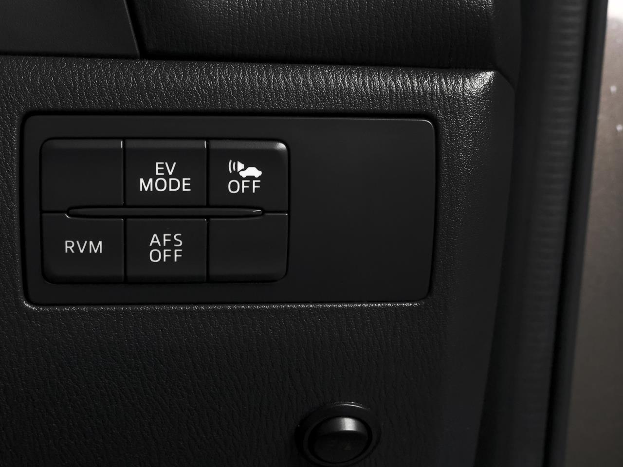 image-14, 2014 Mazda Axela Hybrid S 'Leather Package' at Christchurch