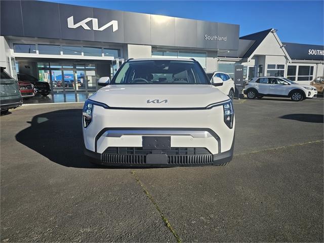 image-1, 2025 Kia EV3 Light 2WD LR at Invercargill