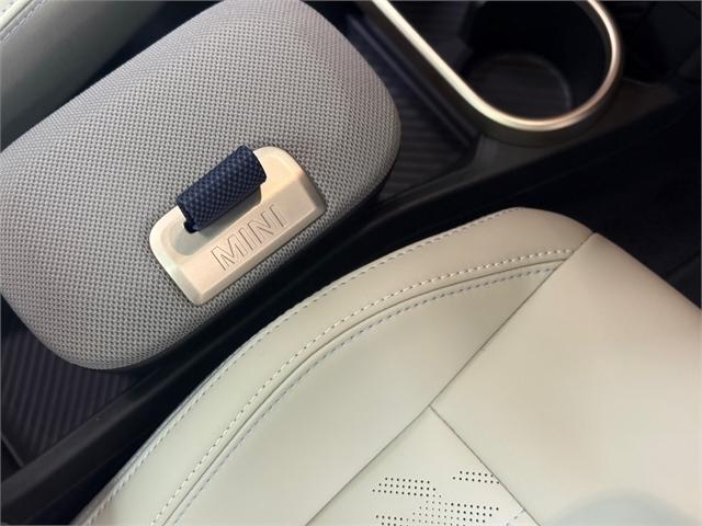 image-17, 2026 MINI Cooper 42GD C 5 Door Favoured at Christchurch