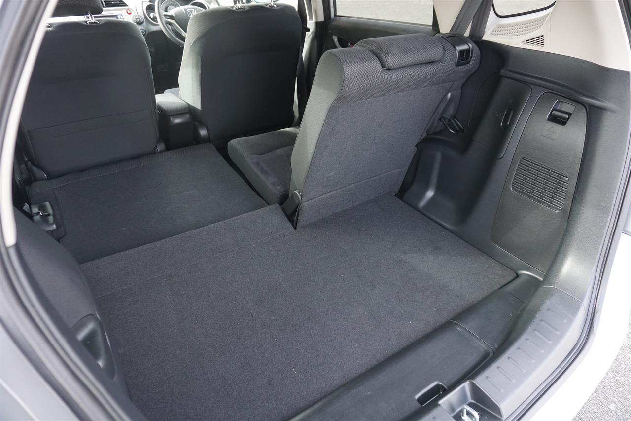 image-12, 2011 Honda Fit HYBRID at Christchurch