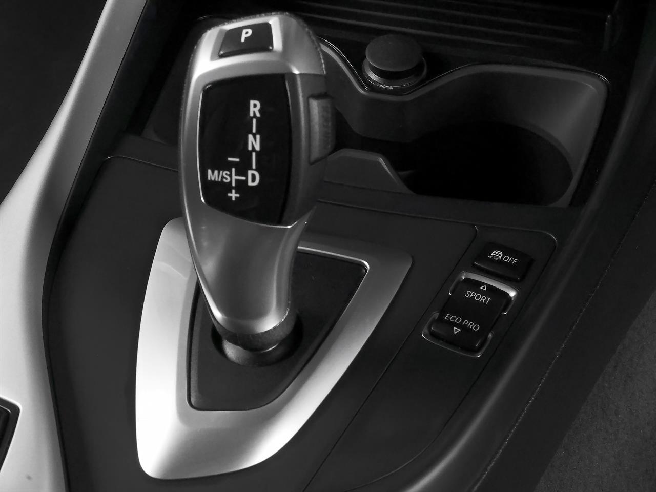 image-12, 2014 BMW 116I 1.6lt Hatch at Christchurch