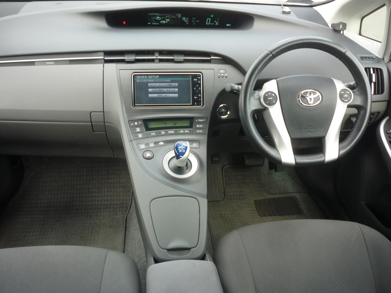 image-2, 2010 Toyota Prius S Touring at Dunedin