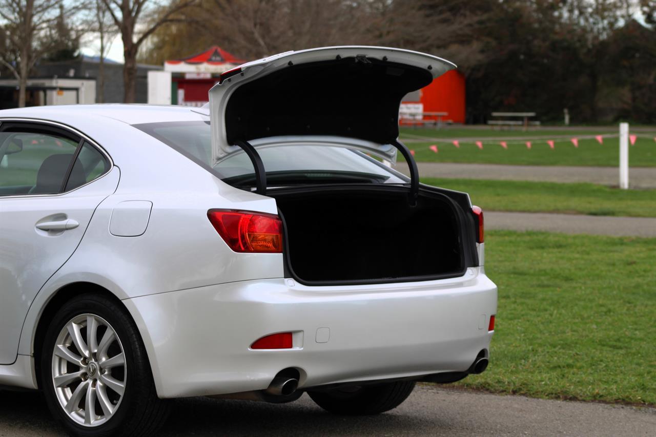 image-14, 2008 Lexus IS 350 at Christchurch