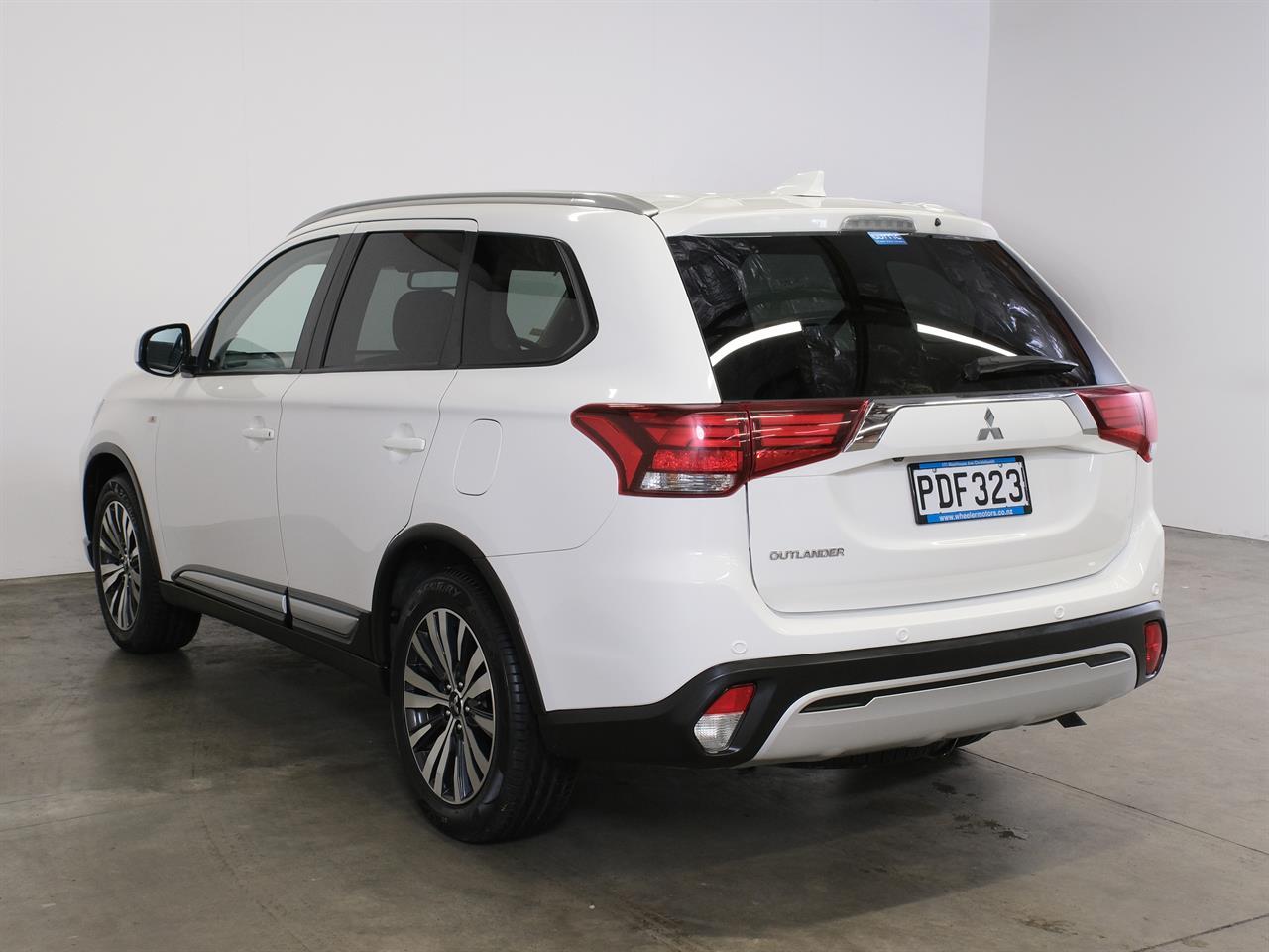 image-6, 2022 Mitsubishi Outlander LS 'NZ New' 7-Seater at Christchurch