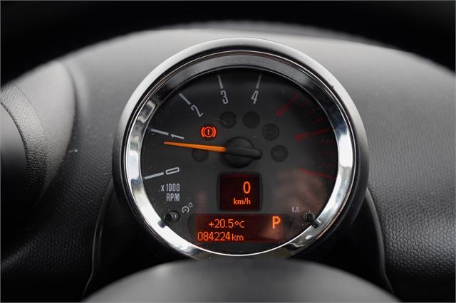image-14, 2014 MINI Cooper D Crossover at Dunedin