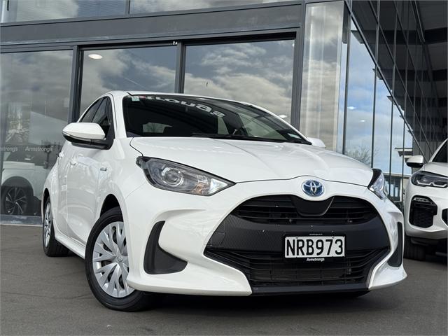 image-0, 2021 Toyota Yaris NZ NEW GX 1.5HYBRID/Cvt at Christchurch