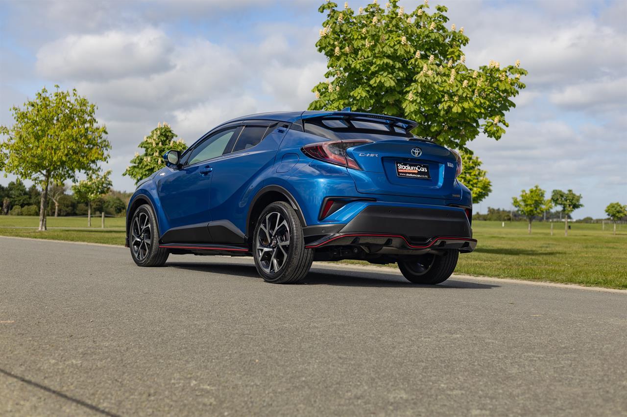 image-4, 2017 Toyota C-HR (CHR) Hybrid G at Christchurch