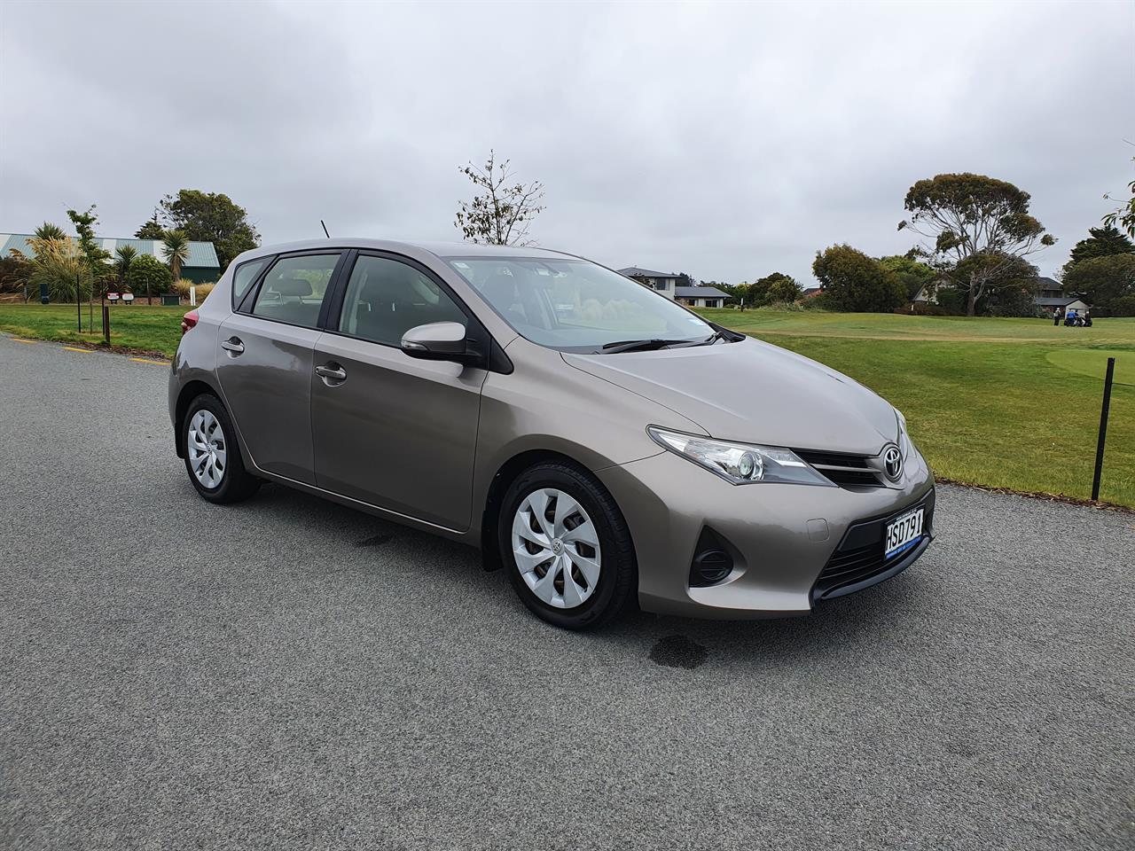 2014 Toyota Corolla GX 1.8P Hatch CV on handshake