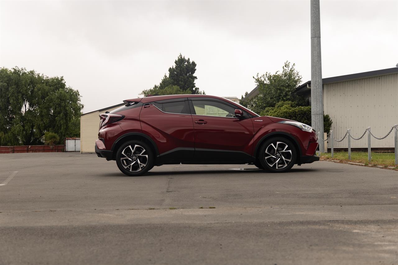 image-4, 2017 Toyota C-HR (CHR) Hybrid G at Christchurch