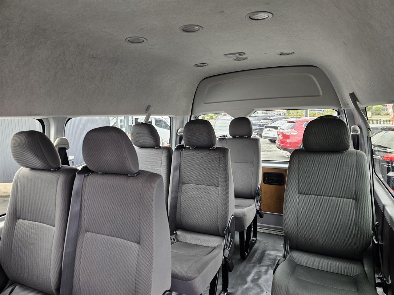 image-6, 2017 Toyota Hiace Minibus TD 3.0DT/4AT at Waimakariri