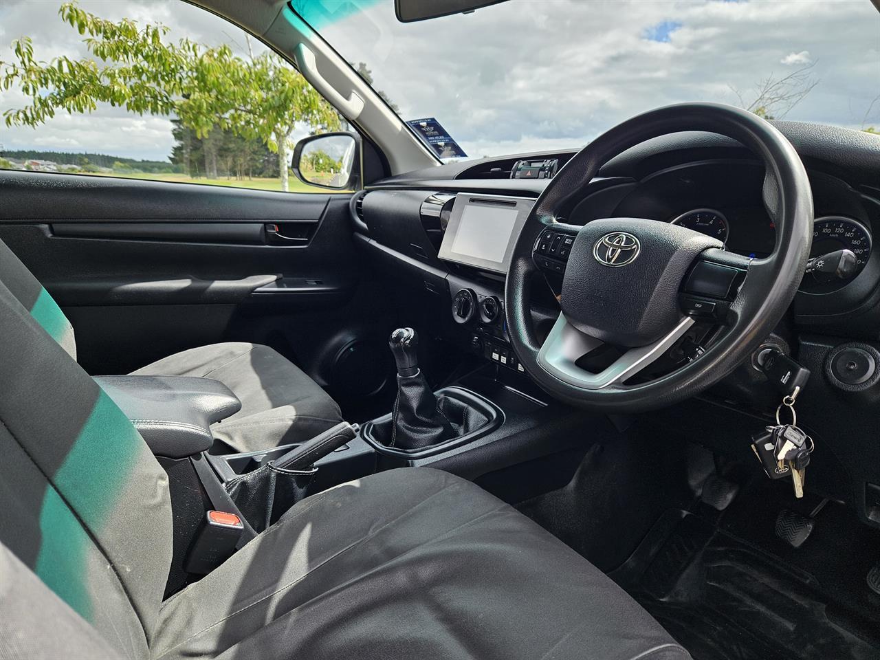 image-6, 2018 Toyota Hilux S TD EC 2.8D/5MT/UT at Christchurch