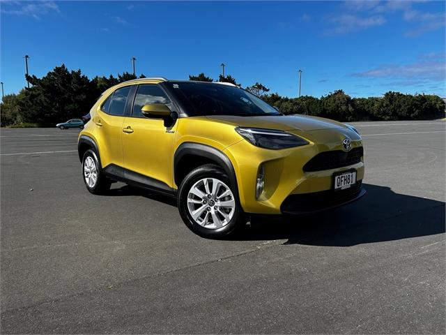 image-0, 2023 Toyota Yaris Cross GX 1.5P HV ECVT FWD SUV/5D at Dunedin