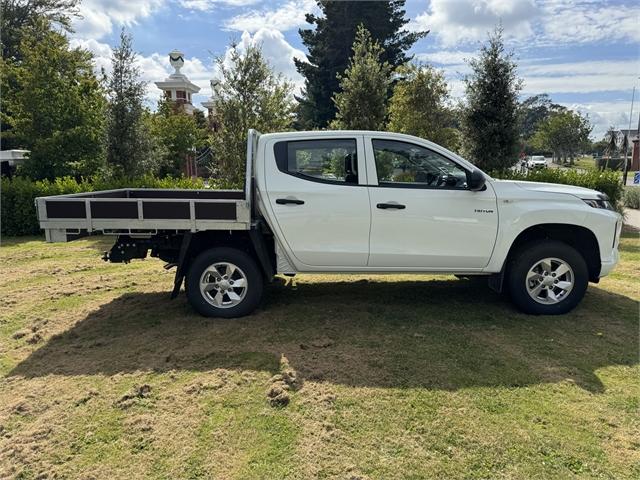 image-0, 2024 Mitsubishi Triton 2.4TD GLX 4WD 6AT at Invercargill