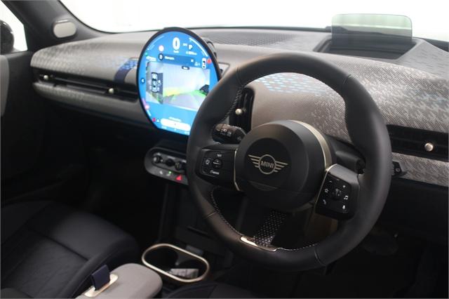 image-10, 2025 MINI Cooper S 52GD 5door Favoured at Christchurch