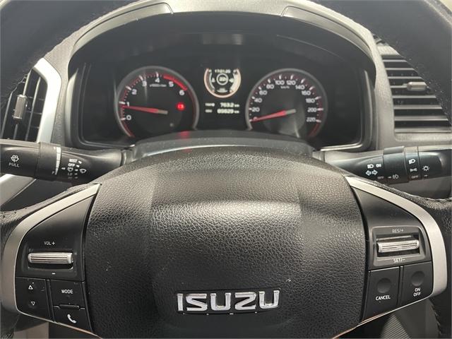 image-12, 2016 Isuzu D-Max LS 3.0 D,Manual at Invercargill