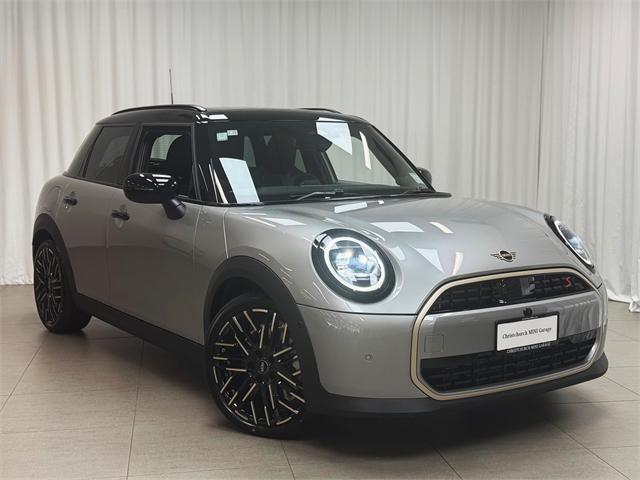 image-0, 2025 MINI Cooper S 52GD 5door Favoured at Christchurch