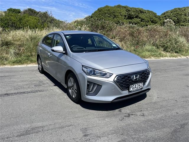 image-0, 2022 Hyundai IONIQ Hybrid 1.6 HEV at Dunedin