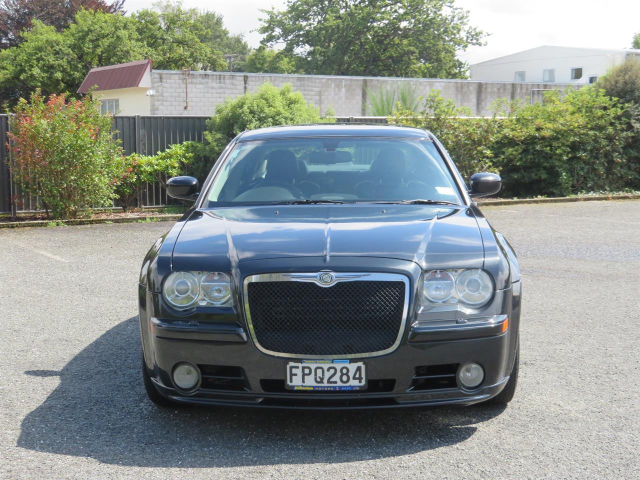 image-10, 2007 Chrysler 300 SRT V8 at Gore