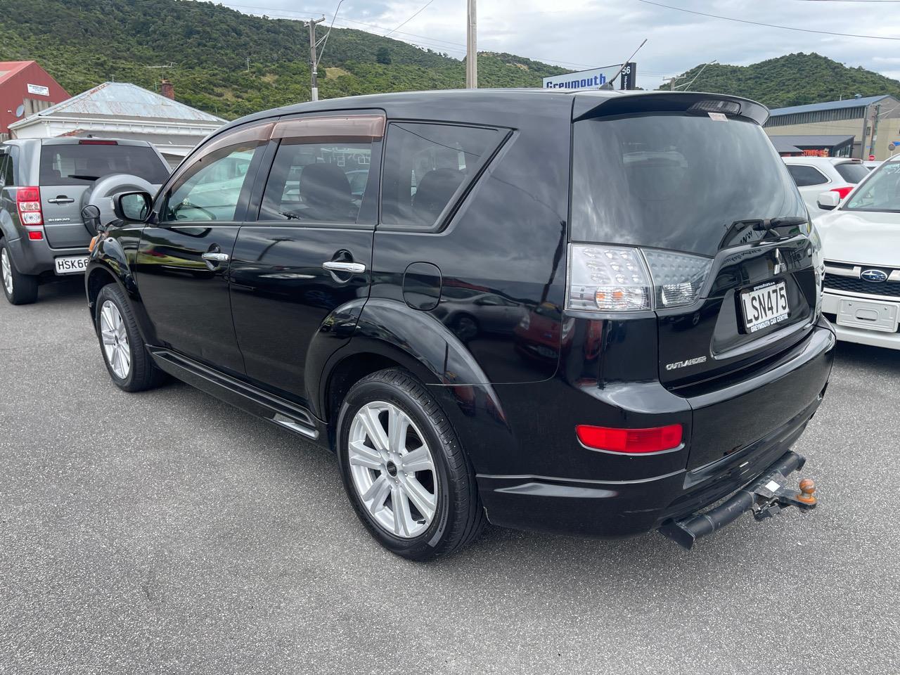 image-5, 2008 Mitsubishi Outlander at Greymouth