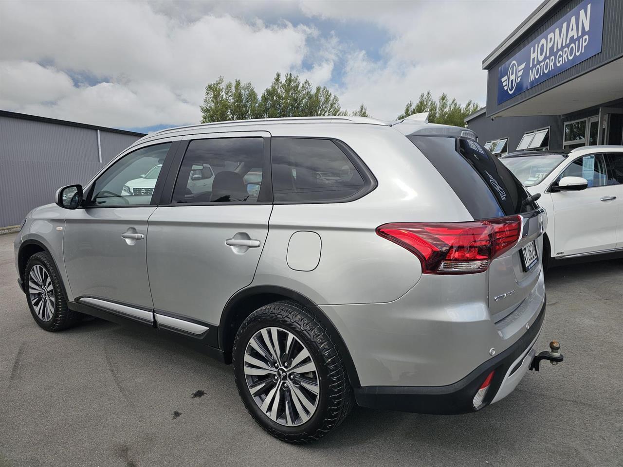 image-3, 2021 Mitsubishi Outlander LS 2.4P/4WD/CVT at Waimakariri