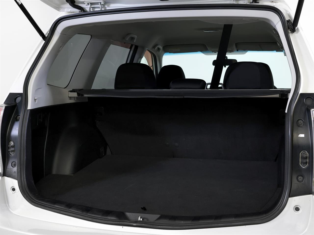 image-19, 2011 Subaru Forester 2.0X 4WD 'Facelift' at Christchurch