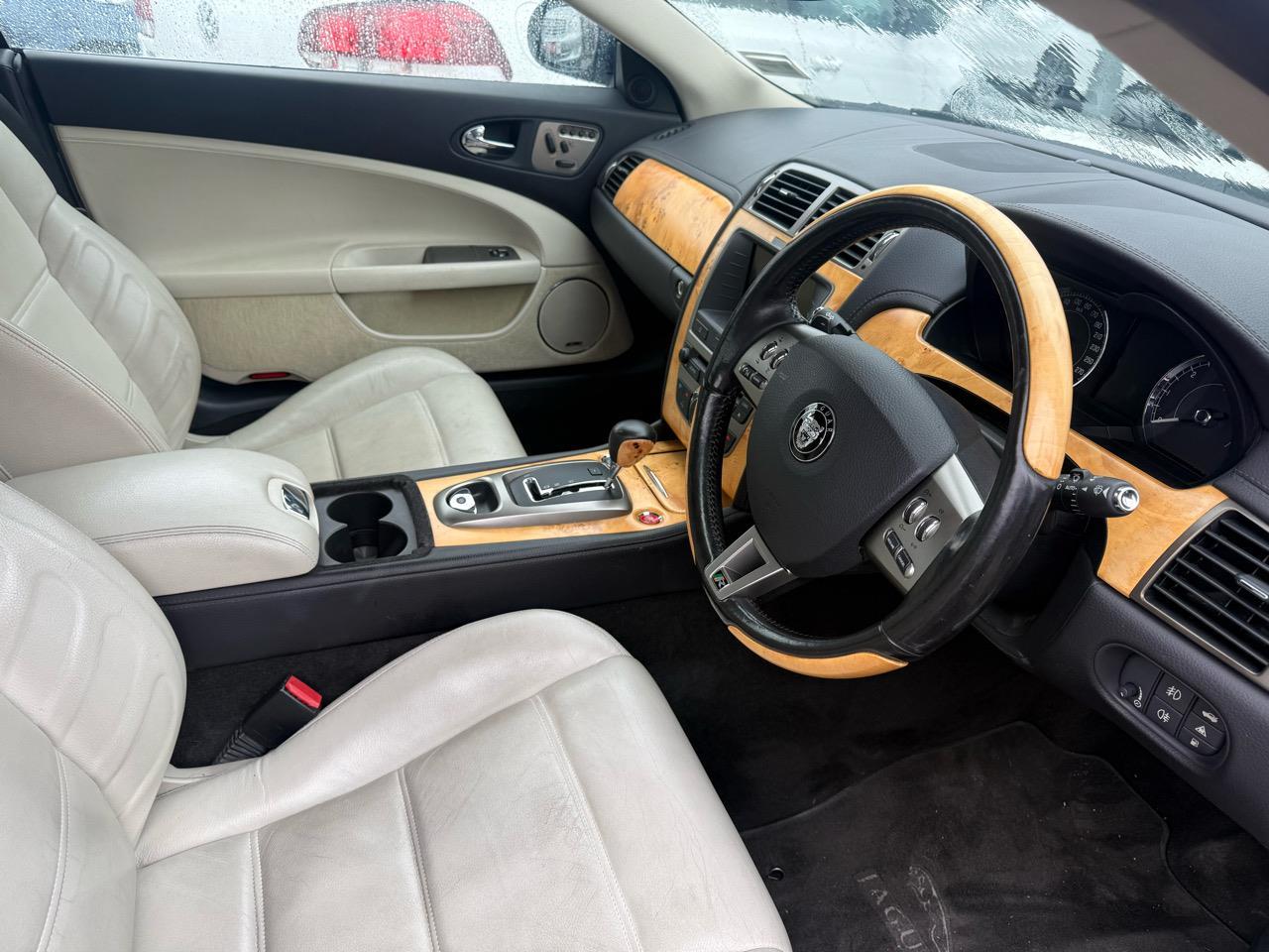 image-2, 2007 Jaguar Xkr at Christchurch