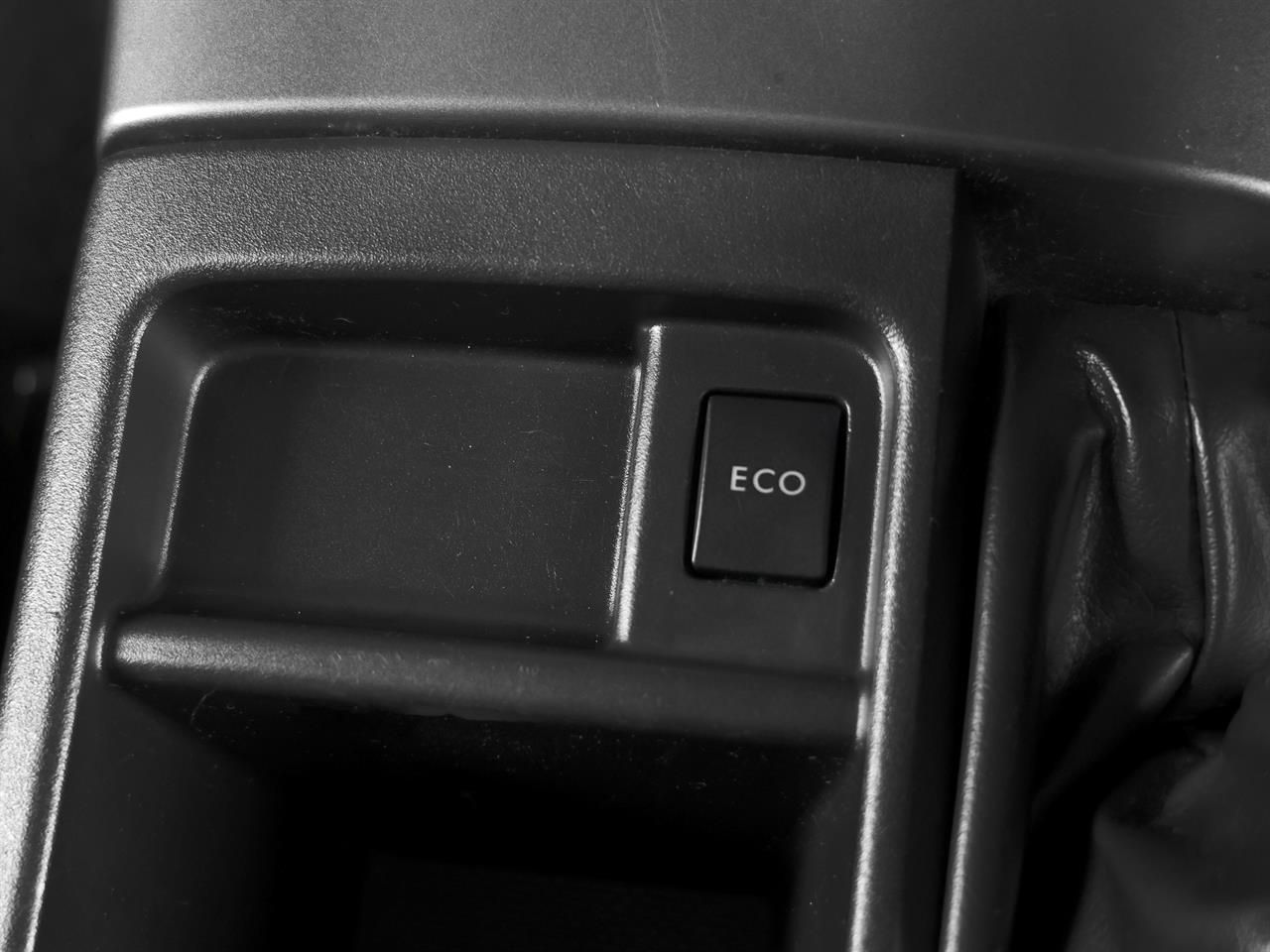 image-14, 2011 Subaru Forester 2.0X 4WD 'Facelift' at Christchurch