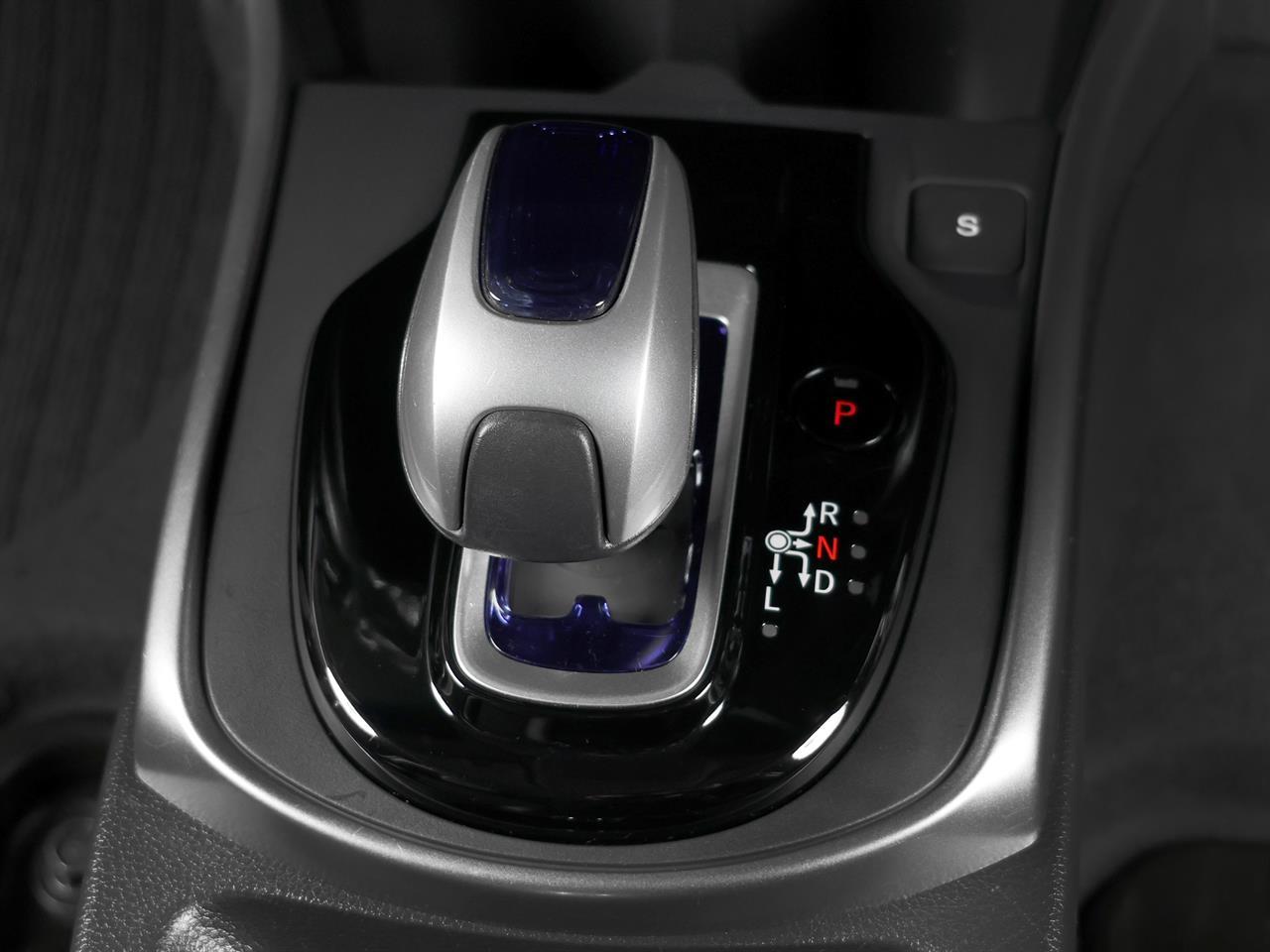 image-12, 2015 Honda Grace 1.5lt Hybrid 'EX' at Christchurch