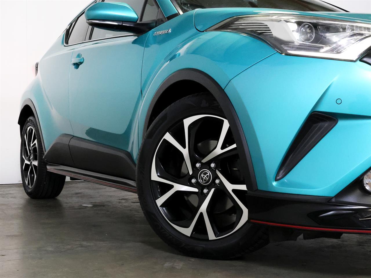 image-8, 2017 Toyota C-HR Hybrid G-Package at Christchurch