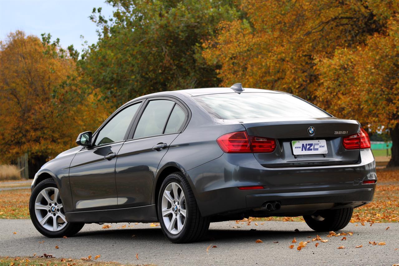 image-3, 2013 BMW 328I at Christchurch