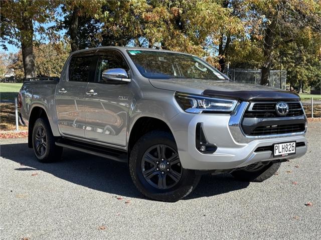 image-0, 2022 Toyota Hilux SR5 2.8DT 6AT 4WD at Christchurch
