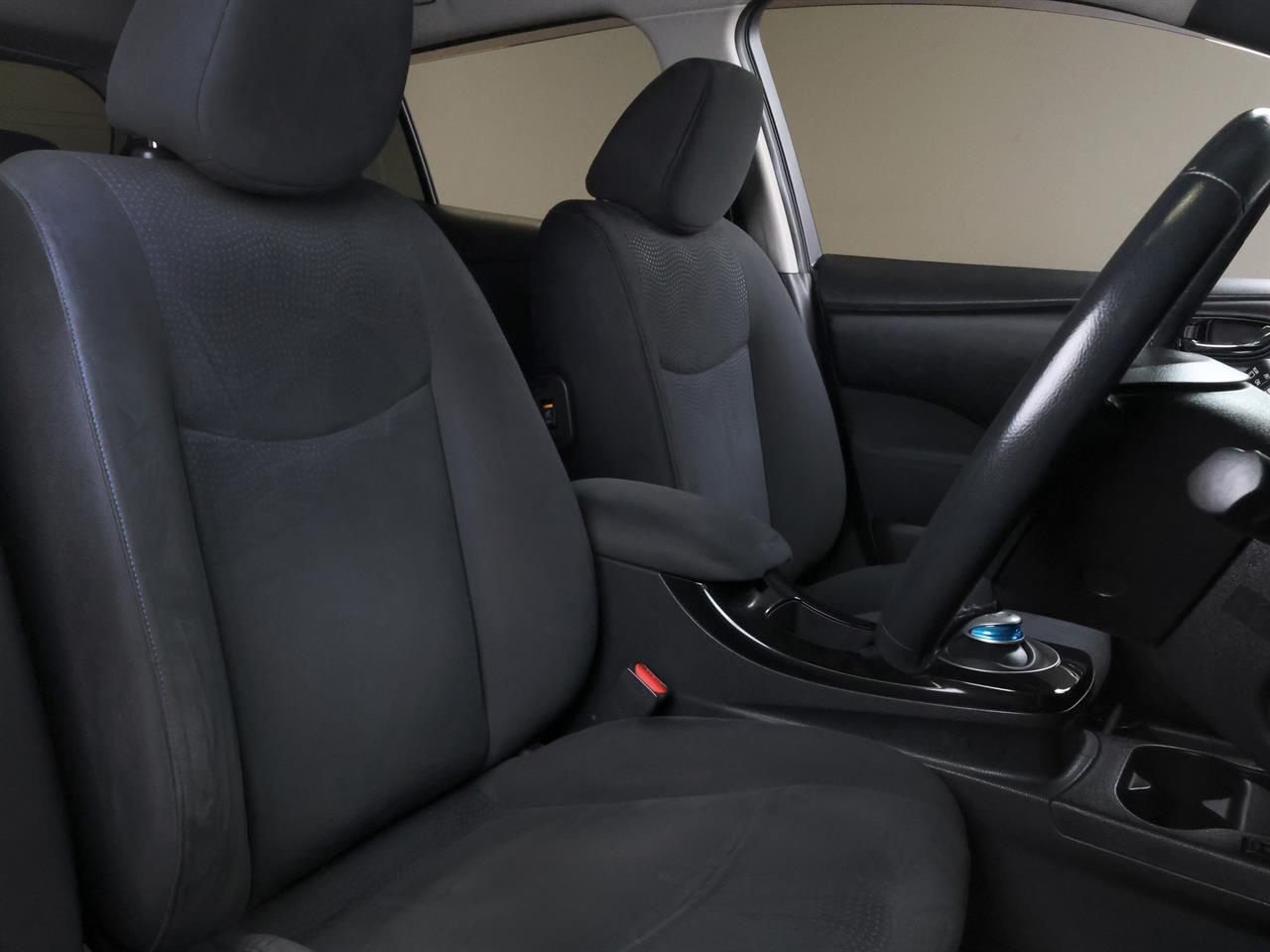 image-17, 2014 Nissan Leaf 24X at Christchurch