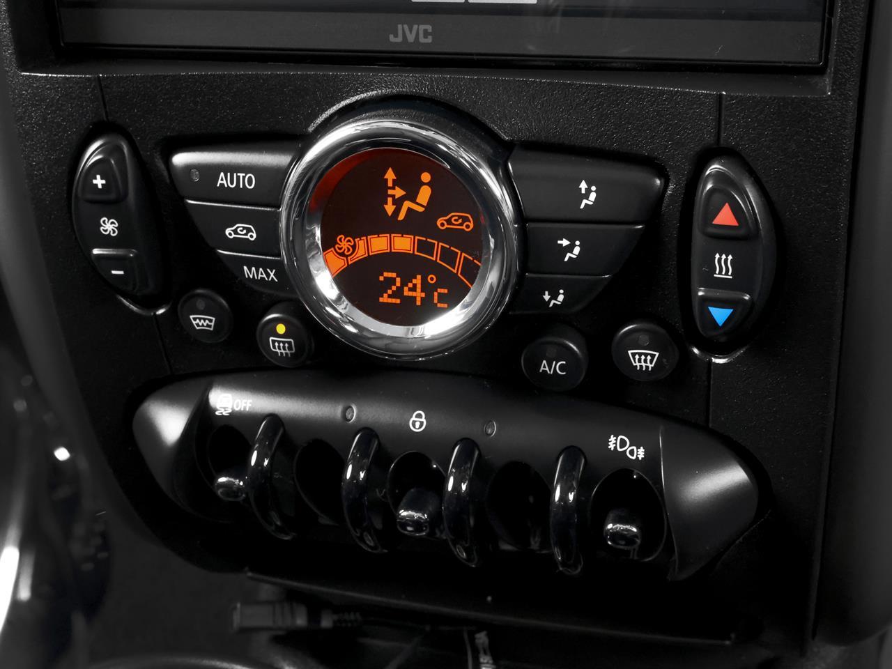image-14, 2013 Mini Countryman Crossover at Christchurch